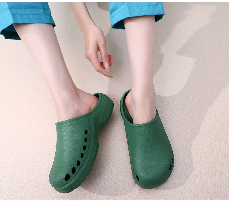 Operating room Baotou Crocs for men and women, medical protective breathable surgical doctors and nurses laboratory slippers