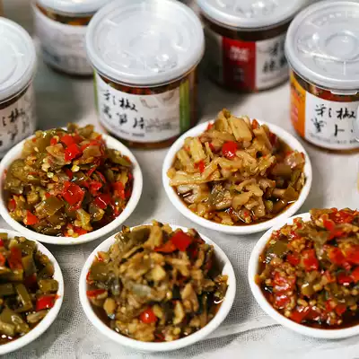 Fish music flavor as color pepper chili sauce ready-to-eat Hunan chopped pepper grandmother dish sour beans appetizer small bottle