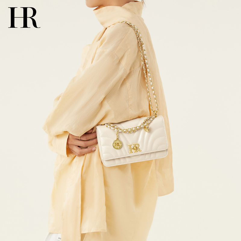 Hr Helena Bag 2026 New High-End Genuine Leather Oil Wax Chain Small Chanel-Style Women's Shoulder Bag Small Handbag