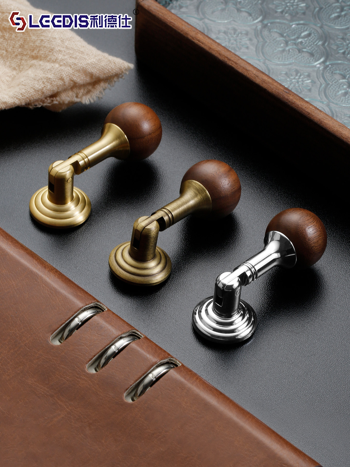 Medieval-Style Brass Handle Pendant, Vintage Walnut Solid Wood Single-Hole Wardrobe Cabinet Door, Light Luxury French-Style Drawer Handle