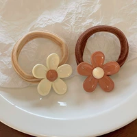 3# пара плоских цветов