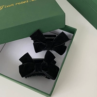 Черная заколка-крабик с бантиком