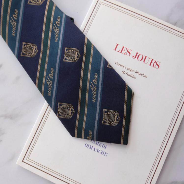 Kasukabe (Yu Shu) original matching dark green bow tie spot jk uniform small accessories excellent