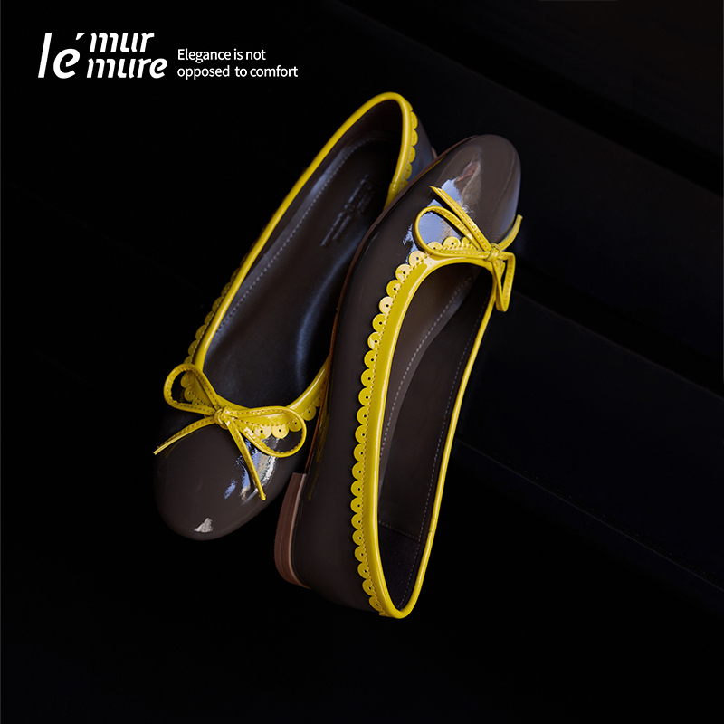 Le' Murmure 60's Lacquered Enamel Retro Revival New Romanticism Memphis Ballet Flats