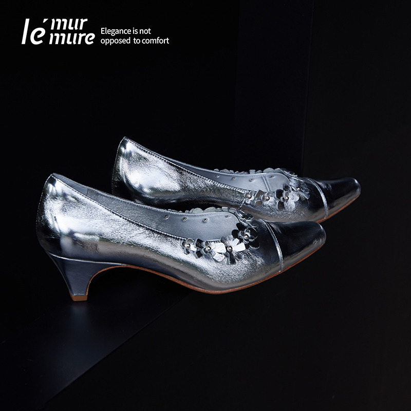 Le' Murmure “Makoto Kuwano” Cracked Grain Calf Leather Floral Cluster Low Heel Almond Shoes