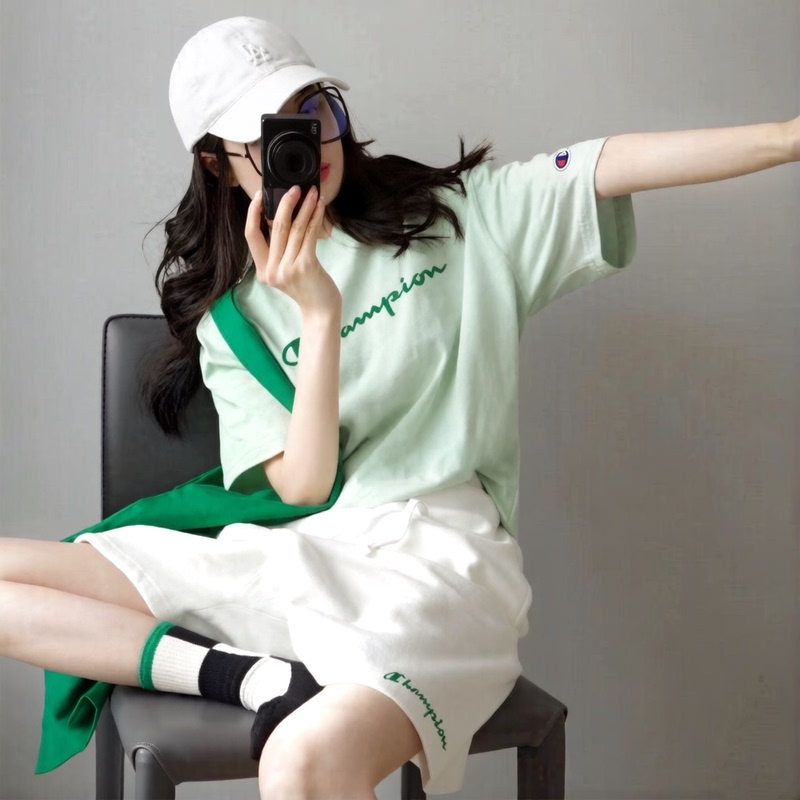 Japanese Version Champion Short-Sleeved Embroidered T-Shirt Set for Women, New Summer Style, Loose Student Sports Casual Shorts Two-Piece Set Japanese Version Champion Short-Sleeved Embroidered T-Shirt Set for Women, New Summer Style, Loose Student Sports Casual Shorts Two-Piece Set
