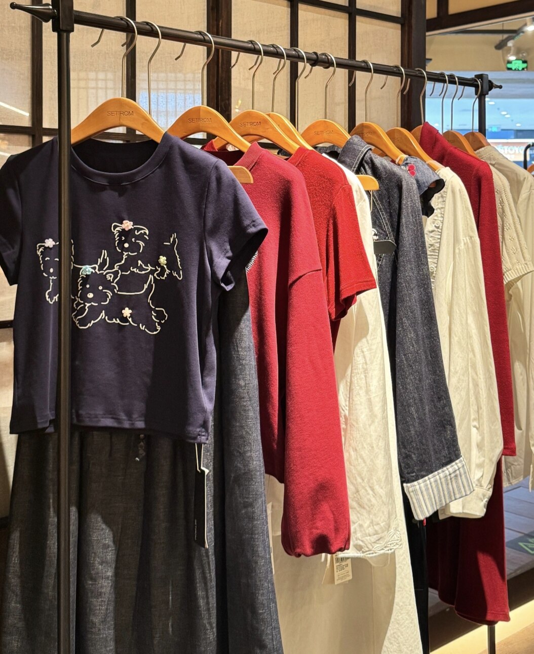 西町村屋 シンプルプリントTシャツ 2026年春新作 ハッピーパピー キュートスタイル 半袖トップス XHBA10139