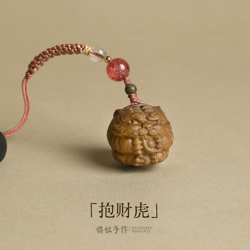 Green Sandalwood Fortune Tiger Pendant Wooden Small Tiger Backpack Decoration Zodiac Tiger Car Rearview Mirror Hanging Ornament Keychain Chain