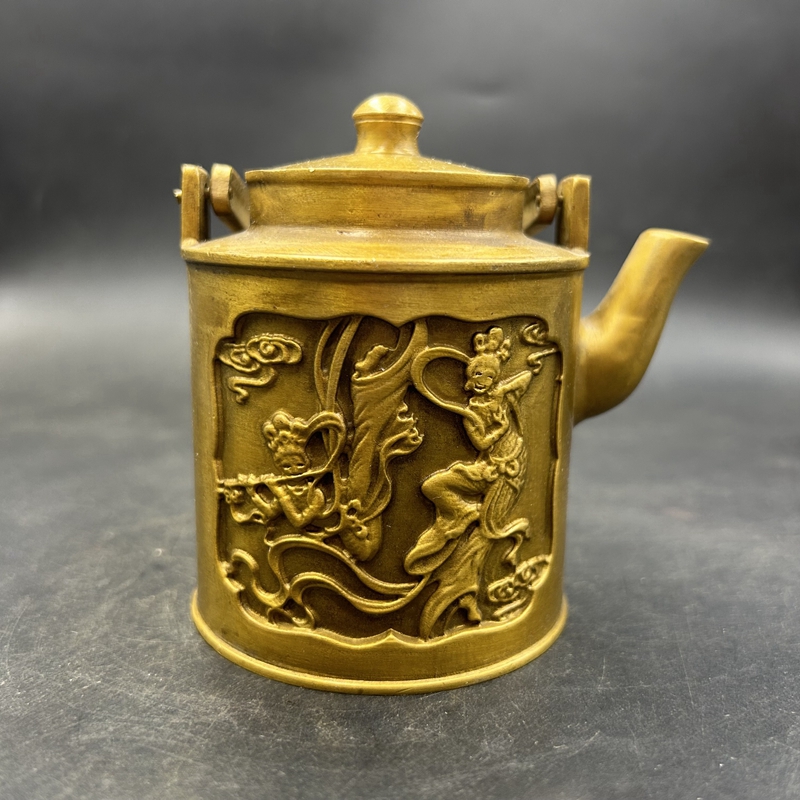  Brass Andromeda playmaker Tiliang jug Lady Plot Teapot Kettle Wine Pot home Tea Trail Decorative Pendulum-Taobao