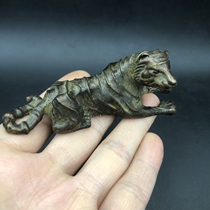 Antique Miscellaneous Xiaozodiac Xiaozodiac Xiaoxiu Tiger Swing Handpiece Handpin