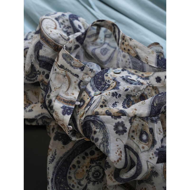 In Stock, Say Goodbye to 70% off! Comfortable and Stylish~ Soft and Breathable Lyocell Paisley Print Top for Women《Jzzx054》