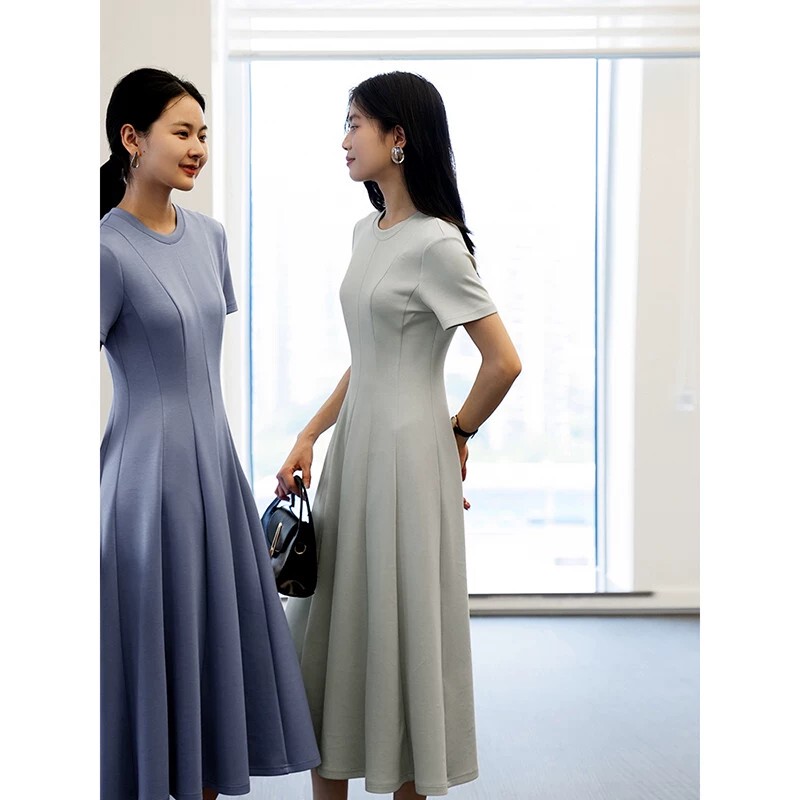 Pm Ready-To-Wear 20% off Popular Style Returns: Tailored Split Air Layer Dress for Women《Knx2W044》