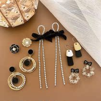 Girl decorative fashion female temperament with pearl earrings for ladies 2021 new high-end Pearl explosive suit