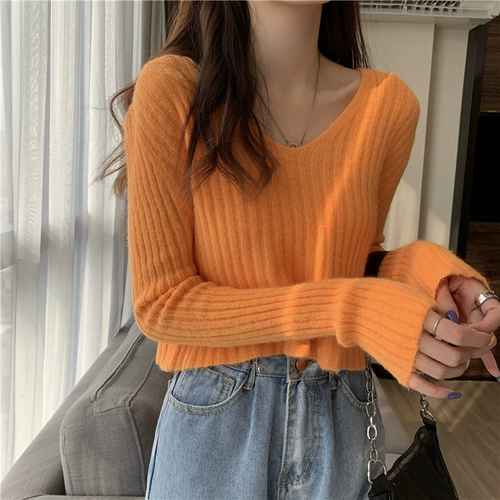 Весенний короткий приталенный трикотажный тонкий цветной приятный телу свитер, коллекция 2021