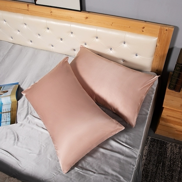 Song's toxicology research and development of mulberry silk Agrass pillowcase ZT003-8 pair
