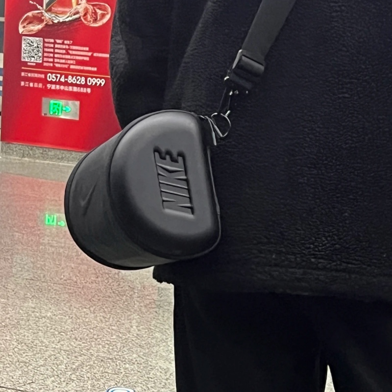 Nike Sports Black Fitness Training Carry-On Bag Bucket Crossbody Shoulder Bag Bg017-010A-016A