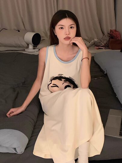 Crayon Shin-chan 2025 New Pajamas with Breast Pads Women’s Summer Vest Cute Cartoon Nightgown Summer Home Clothes Thin