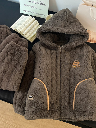 Coral velvet 2024 new hooded pajamas for boys in autumn and winter thickened three-layer quilted warm men's home clothes