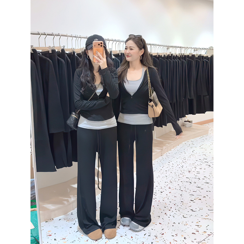 Korean Style Spicy Girl Style Black Slim-Fit Suit for Women 2026 Autumn New Halter Neck Tank Top + Half-Zip Top + Long Pants