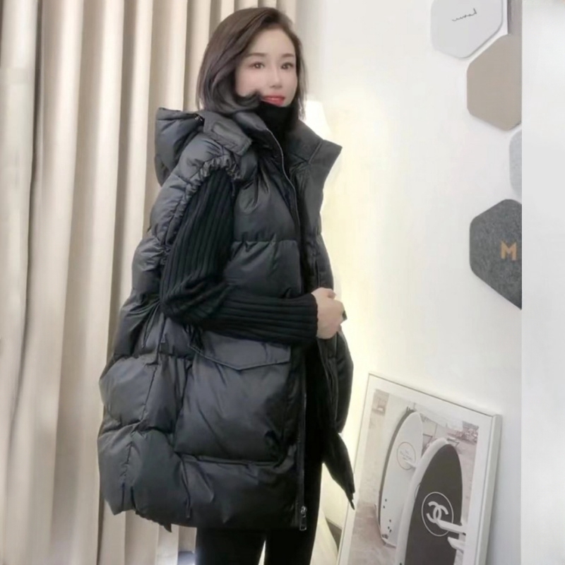 Autumn and Winter down Vest for Women, Mid-Length, Hooded, Loose-Fitting, 2025 New Style, Lightweight, 90% White Duck Down, European Style Vest