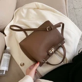 Портативная брендовая сумка, вместительный и большой ремешок для сумки, изысканный стиль, яркий броский стиль, в корейском стиле, коллекция 2021