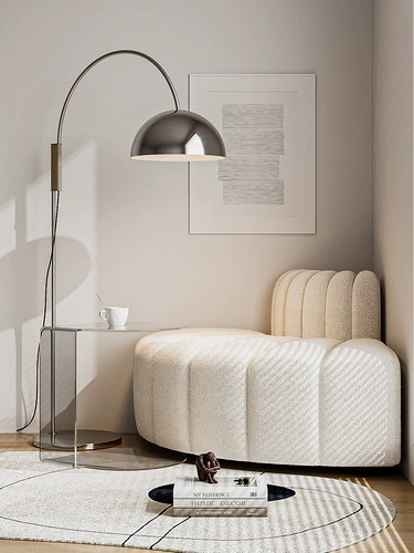 Кремовый изогнутый диван для спальни для отдыха