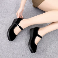 Женские рабочие туфли на танкетке на толстой подошве, женские туфли из старой пекинской ткани, нескользящие черные туфли для гостиниц на мягкой подошве