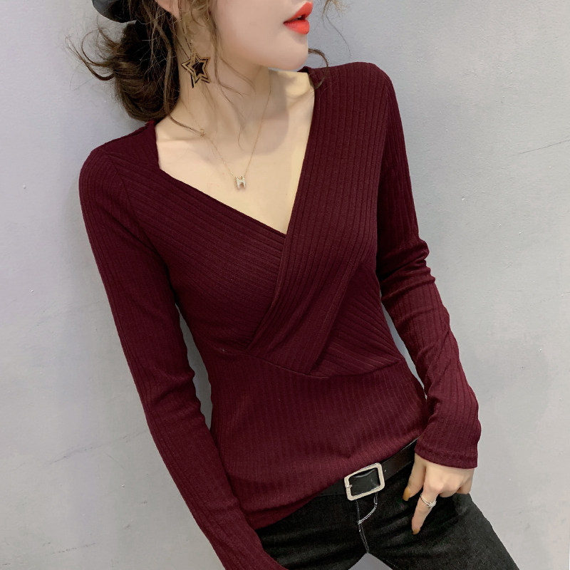 Europe station 2021 autumn winter clothing the new women's stock Eurostock tide V neckline T-shirt woman long sleeve 100 hitch blouses undershirt