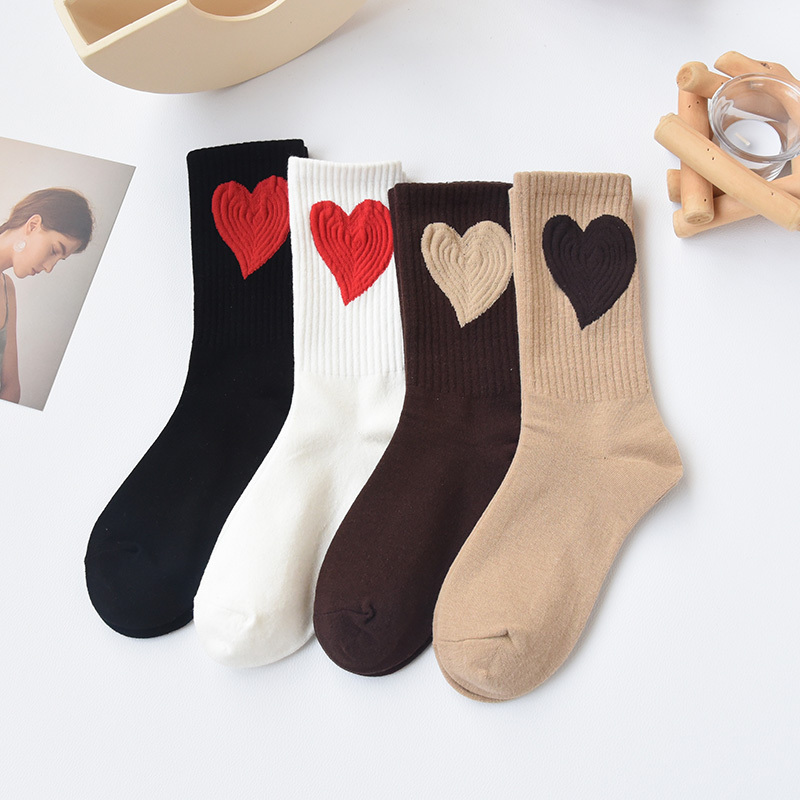 Trendy Big Heart Socks for Women, Long Tube, Autumn and Winter, Pure Cotton, Cute Japanese Style, Heart-Shaped, Couple Socks, Mid-Tube Socks for Outdoor Wear