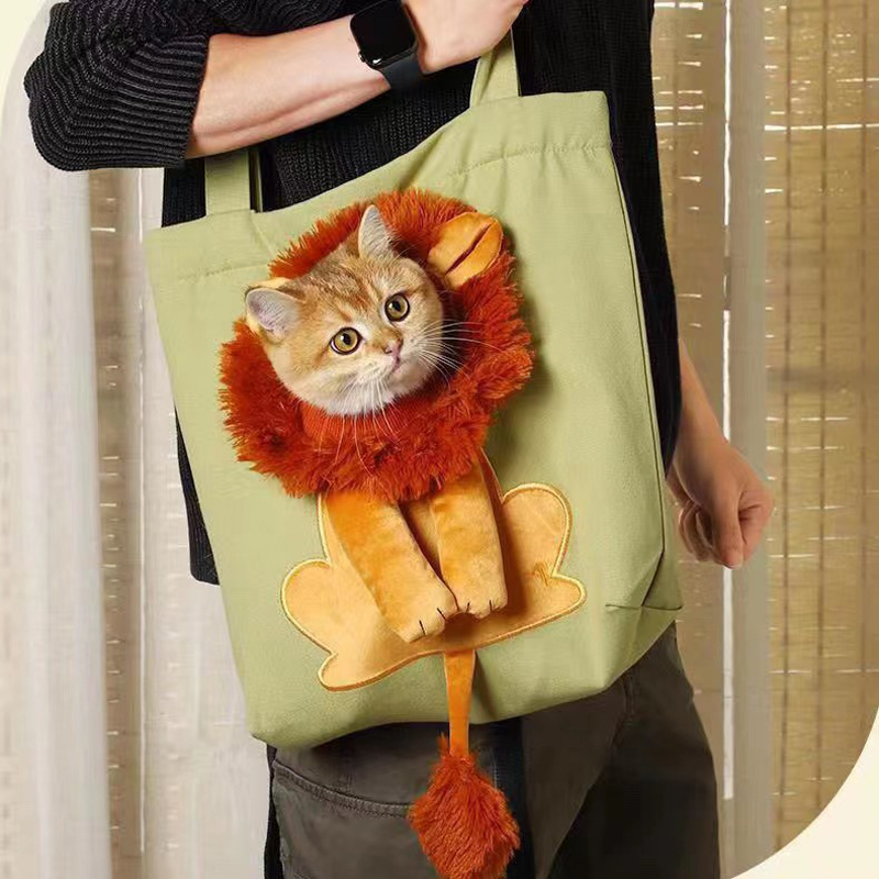 Little Lion Cat Carrier, Lion Cat Bag, Bichon Small Dog Travel Bag, Cat Outing Bag, Can Be Worn on One Shoulder or Crossbody with Head Exposed