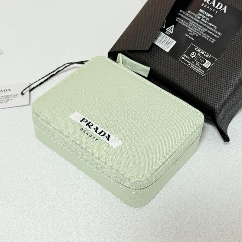 Prada Mint Green Cosmetic Case Storage Box Makeup Bag Jewelry Box 11.5*8.5*3cm Prada Mint Green Cosmetic Case Storage Box Makeup Bag Jewelry Box 11.5*8.5*3cm