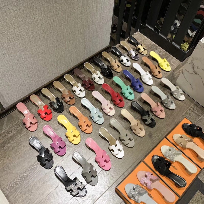Sheepskin Version~Round-Toe H-Shaped Slippers for Women, Summer Fashion Outdoor Sandals, Women's Mid-Heel Chunky Heel Slide Sandals, Beach Shoes for Women Sheepskin Version~Round-Toe H-Shaped Slippers for Women, Summer Fashion Outdoor Sandals, Women's Mid-Heel Chunky Heel Slide Sandals, Beach Shoes for Women