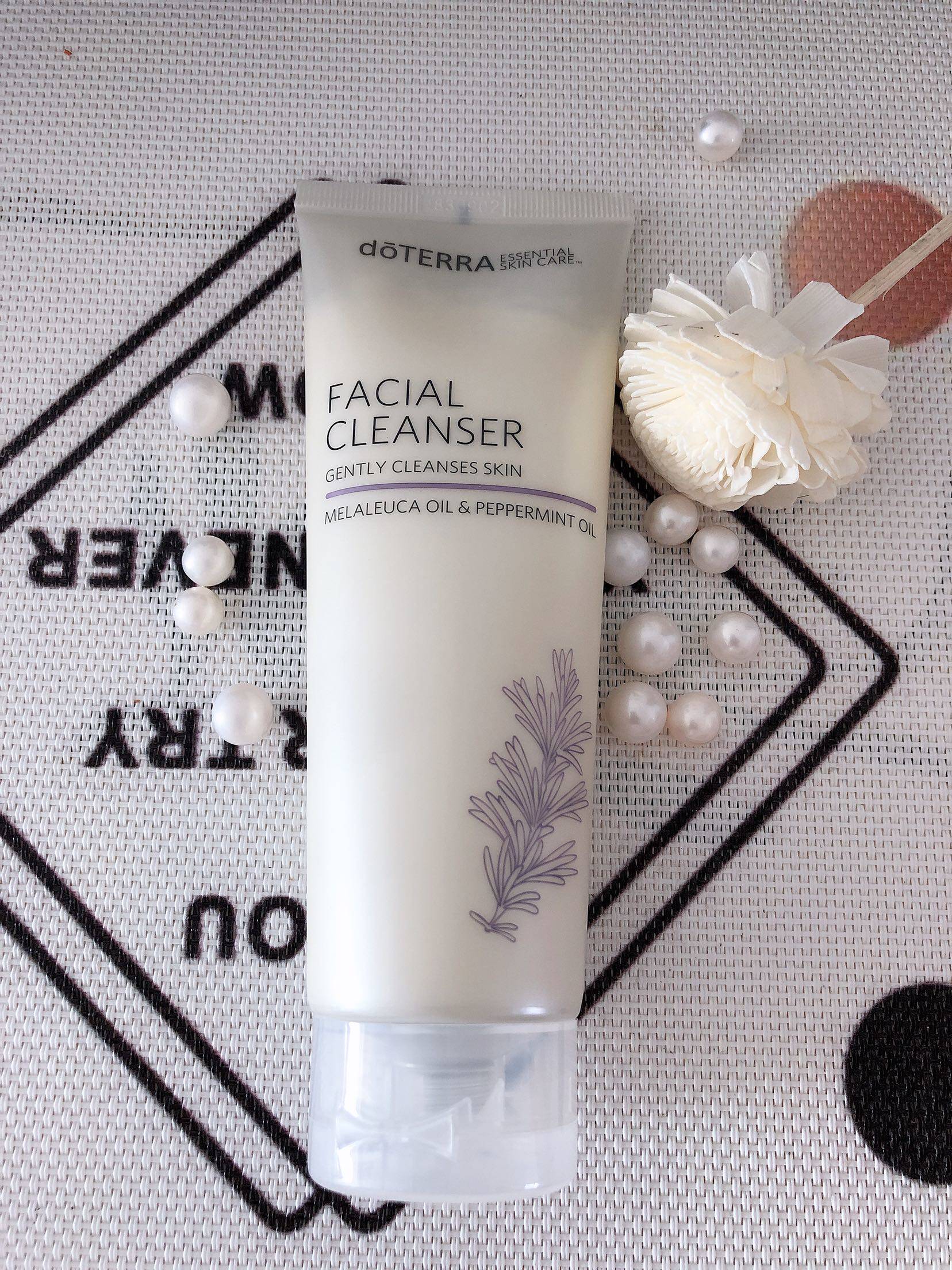 doTERRA DoTERRA Cleansing Foam Facial Cleanser Enriched with Tea Tree Mint 115ml for Free Foaming Net