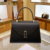 Черные крупные коллекции Отправляйте масло по обслуживанию кожи