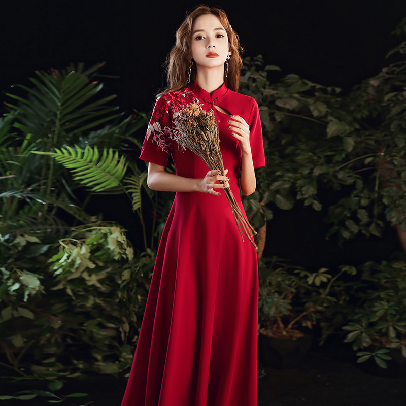 Bridal toast dress cheongsam 2021 new autumn and winter red wedding dress skirt female noble retro Chinese style long