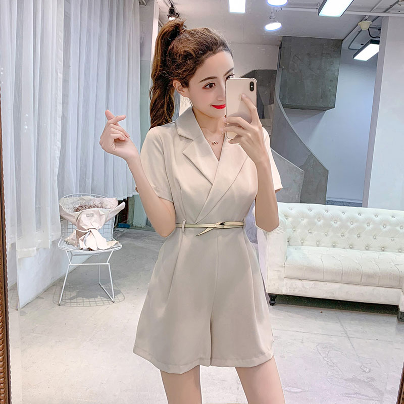 Mùa hè mới jumpsuit mỏng thiết lập Hàn Quốc phiên bản của phong cách giản dị khí phù hợp với jumpsuit quần short nữ phù hợp