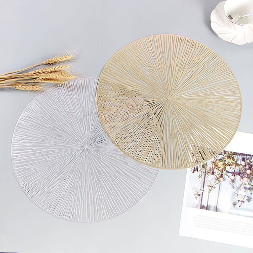 Северный горячий золотой фейерверк