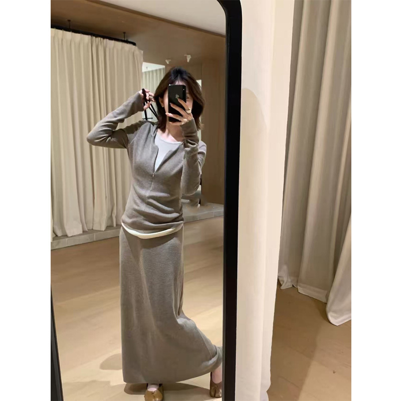 Thirteen Rows 2026 Autumn/Winter New Casual Versatile Age-Reducing Hooded Knit Set Long Sleeve Loose Slimming Suit for Women Thirteen Rows 2026 Autumn/Winter New Casual Versatile Age-Reducing Hooded Knit Set Long Sleeve Loose Slimming Suit for Women