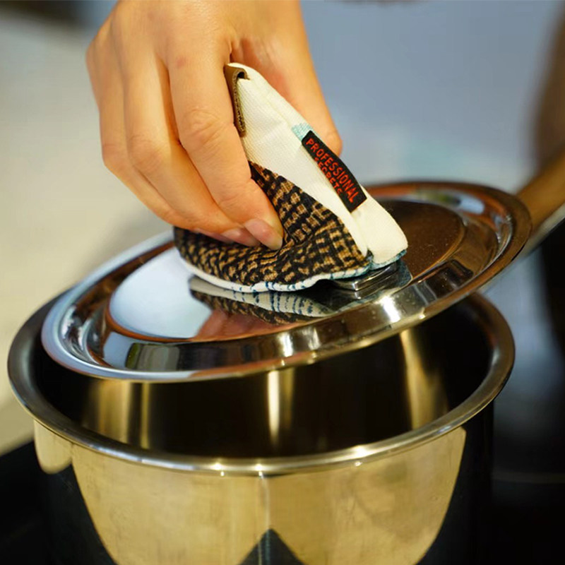 Swedish PS chef's secret anti-scald heat insulation triangular hat