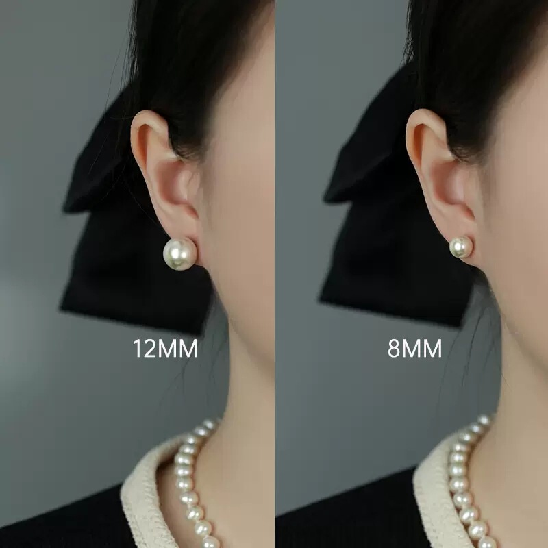 Lao Fengxiang S925 Sterling Silver Natural Freshwater Flat Round Pearl Earrings Women's Silver Jewelry Earrings Birthday Gift Lao Fengxiang S925 Sterling Silver Natural Freshwater Flat Round Pearl Earrings Women's Silver Jewelry Earrings Birthday Gift