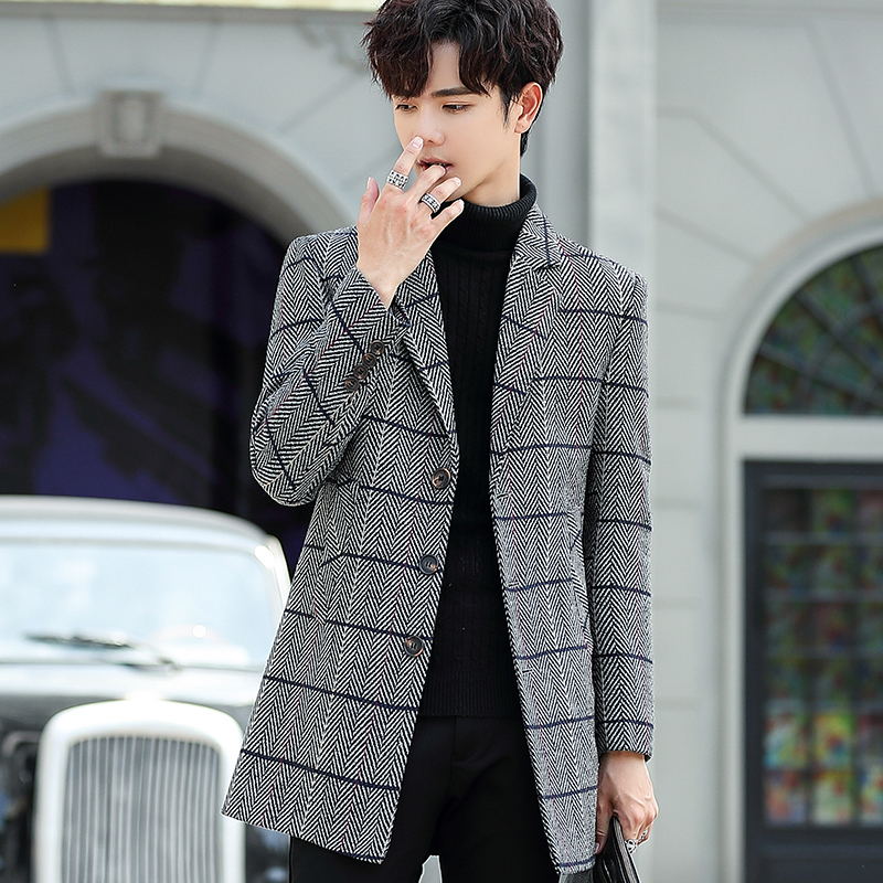 Autumn and winter men's son coat of clothing Han version of the style Inlenty wind clothes plus suede thickened wool coats in the middle of the long version