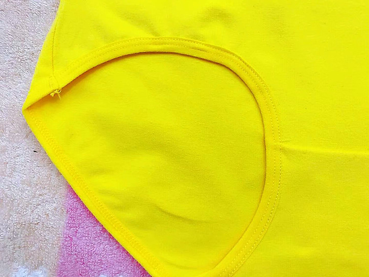 Cuộc đời của chiếc quần lót màu vàng vàng nữ trung niên cotton cao eo 闰月 brief quần lót đặc biệt 衩 do lot nu