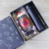 Douyin Internet Red Red Wealth Pig Automatic Tobacco Bouncing Fashion Creative Fresation Frong Funcy Perak Pioneer Wood Barrel Box