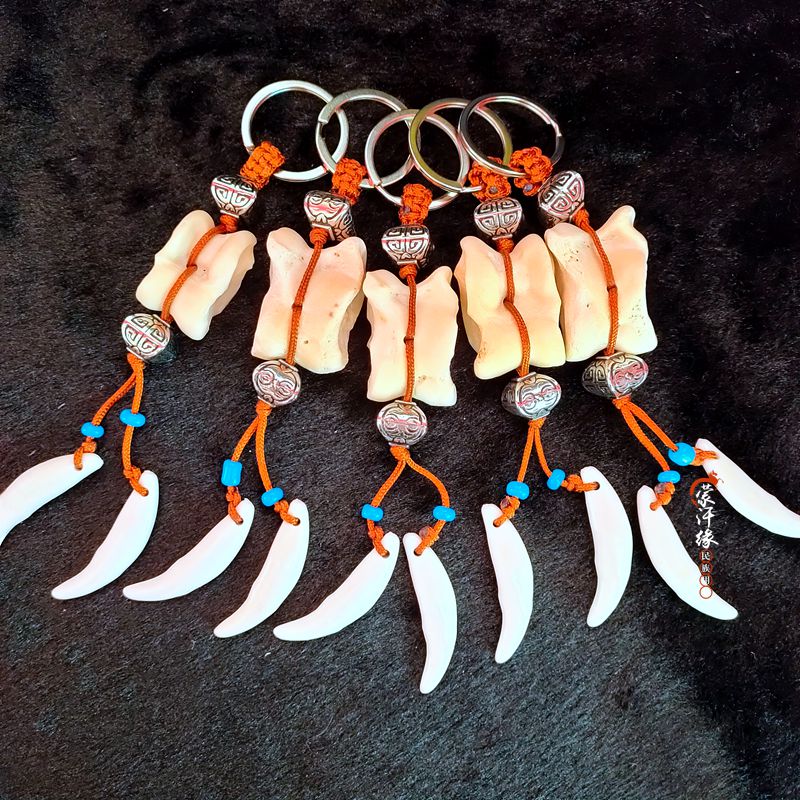 Mongolian ethnic minorities sheep crutch key chain characteristic key chain pendant tourist souvenir gift jewelry