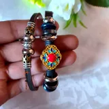 Модный браслет, красный этнический декор, этнический стиль