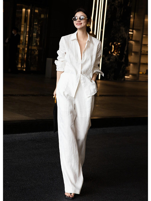 Spring Fashion: Light Luxury, High-End Feel, Powerful Aura, Capable and Elegant, Important Occasions, White Shirt Suit with Pants
