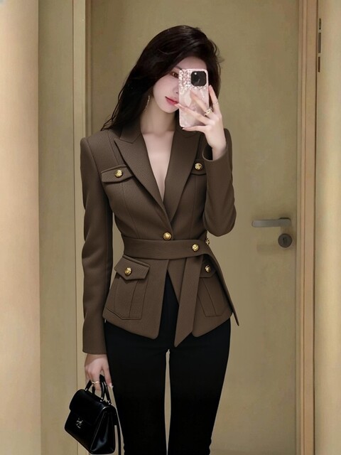 Spring Season Light Luxury High-End Commuter Business Blazer, Elegant Socialite Style, Waist-Cinching Coffee-Colored Suit Jacket for Important Occasions