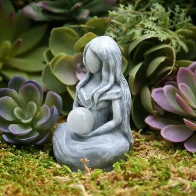 Cross-Border Mother's Day Moon Goddess Gaia Goddess Decorations Garden Ornaments Design Sculptures Home Courtyard Decoration