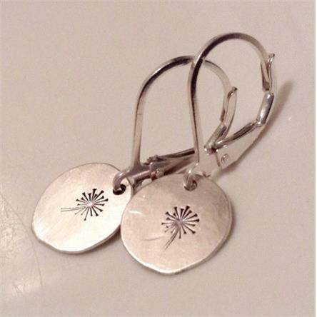 Cross-Border New Style Simple Retro Dandelion Earrings for Women, Personalized Fashion Earrings Wish
