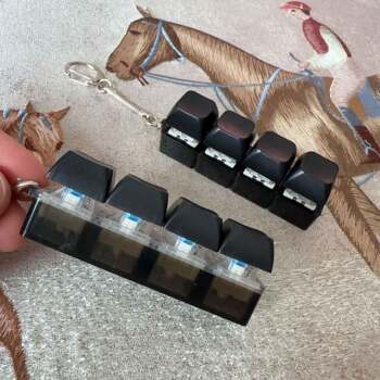 Cross-Border 4-Key Decompression Button Tester Keychain Pendant Fingertip Press Decompression Light-Up Toy Fingertip Button